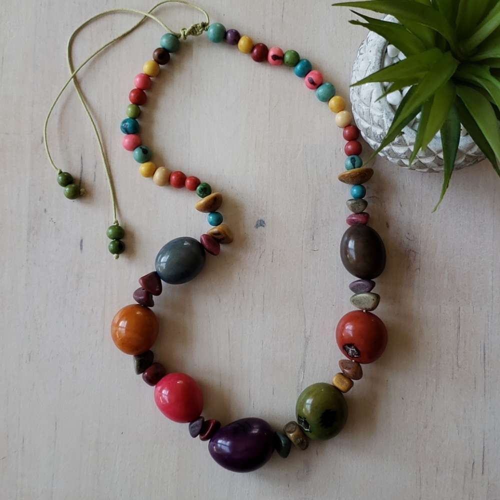 Brazilian Natural Seed Necklease